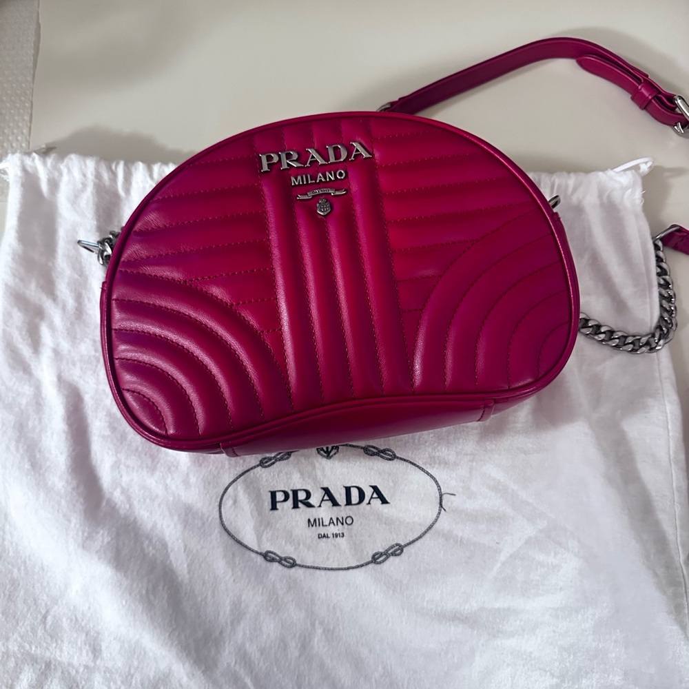 Authentic Prada Red Quilted Leather Shoulder/Crossbody bag-excellent Condition